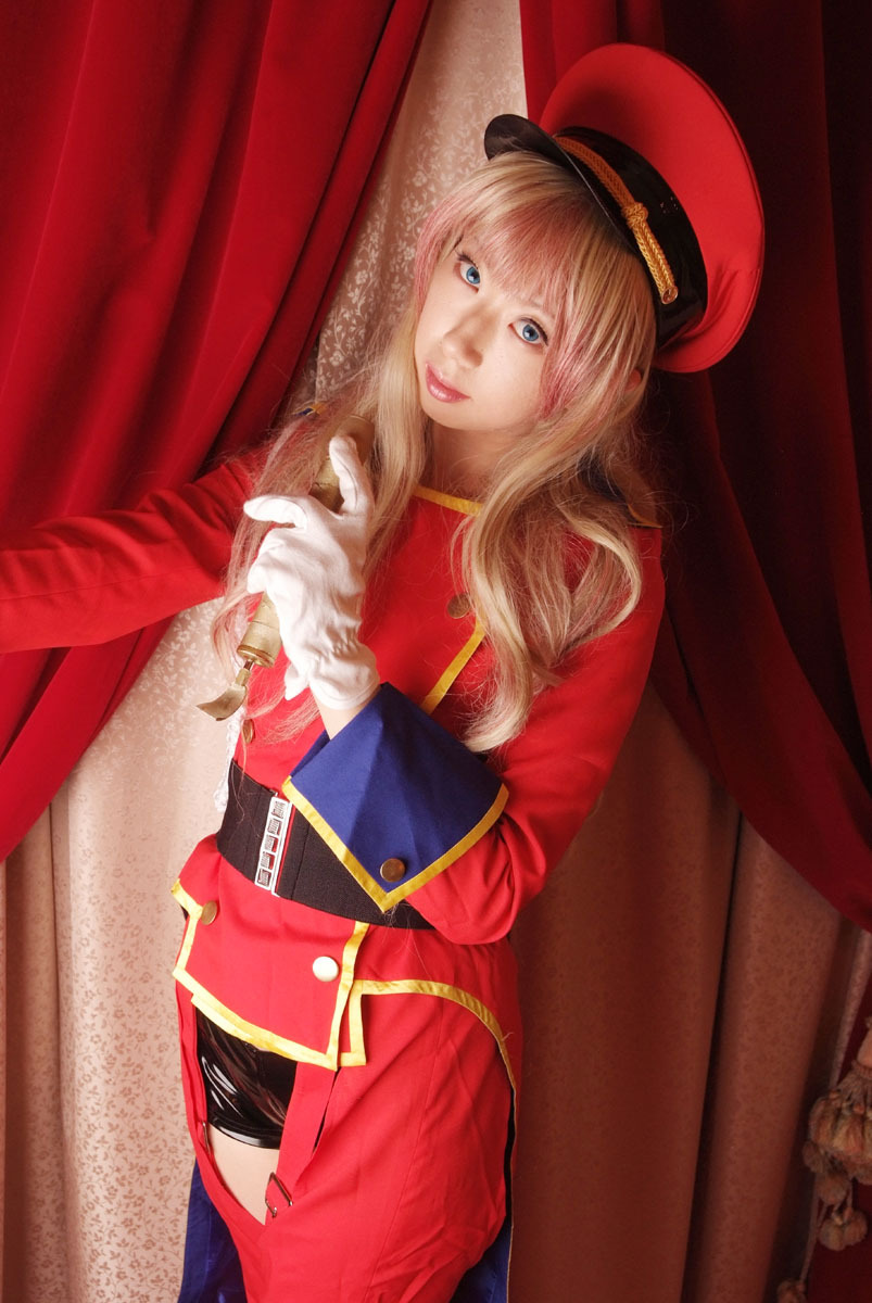 [Cosplay] Macross Frontier - Sexy Sheryl Nome - akaiteza